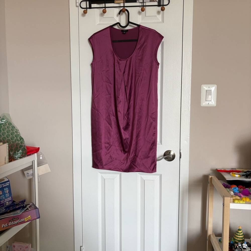 Ann Taylor Magenta Sleeveless Dress 2P never worn